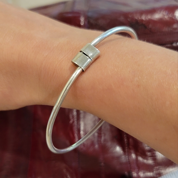 Heather Stowell British jewelry designer 925 Round Section expanding bracelet - Picture 5 of 11